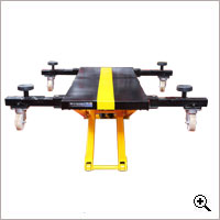 images/four wheeler/hydraulic_garage_jack_small.jpg